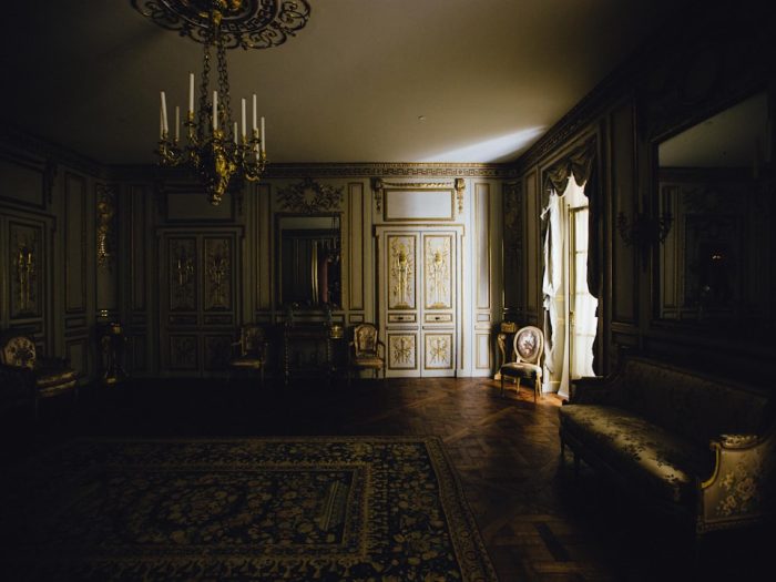 Photo Luxury chandelier