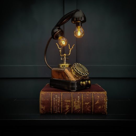 Photo Book-shaped lamp