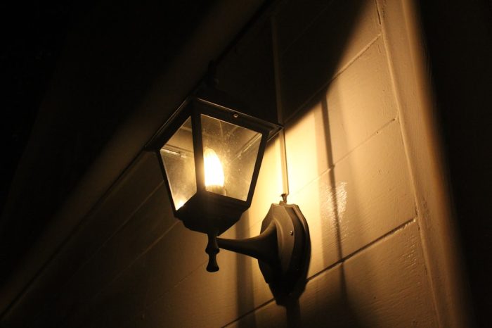 Photo copper lantern wall lamp