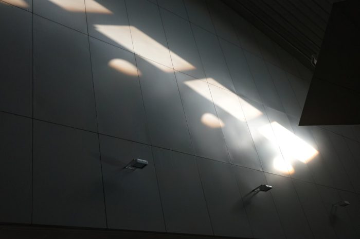 Photo ceiling light