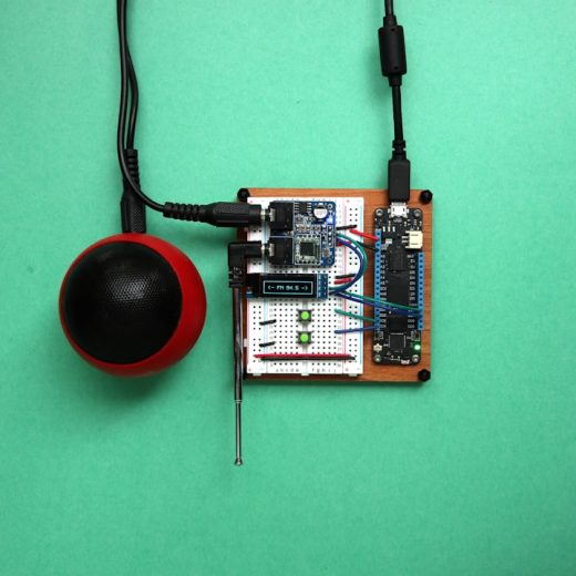Photo pendant motion sensor