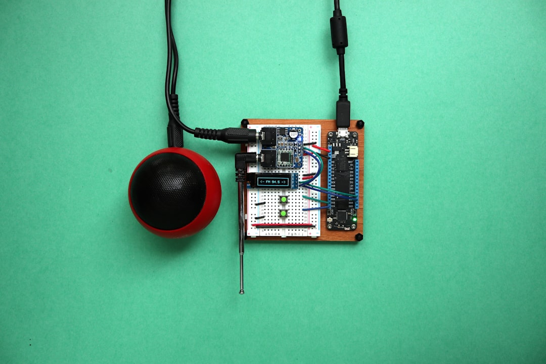 Photo pendant motion sensor