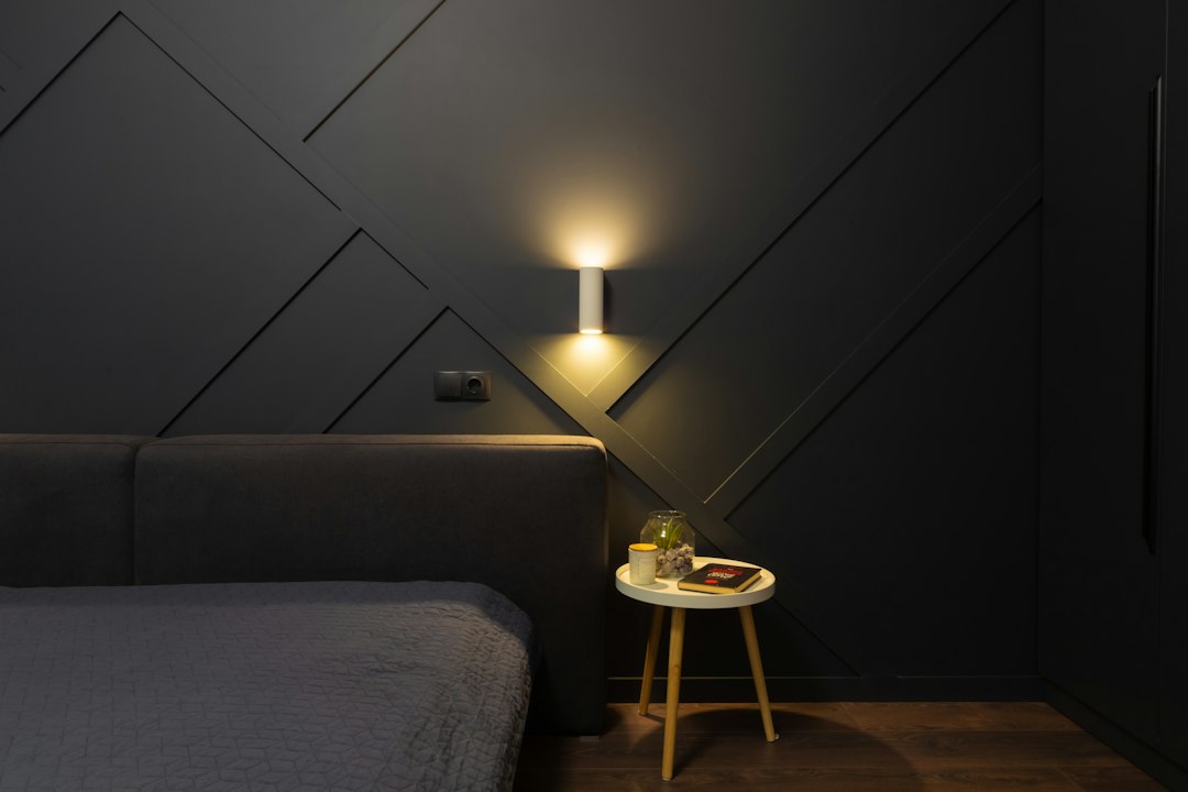 Photo faceted vanity wall light decor